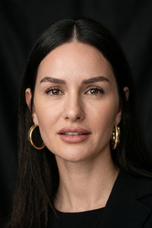Actor Yasemin Ergene in Tuzlu Kahve